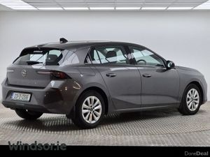 Opel Astra SC 1.2 Turbo 110PS 6 Speed - Image 3