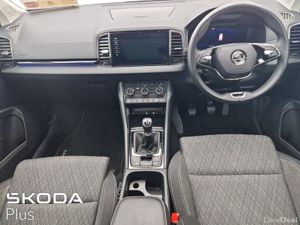 Skoda Karoq STYLE 2.0TDI 115HP *PANORAMIC SUNROOF* - Image 3