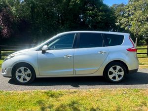 Renault Grand Scenic Dynamique 7 Seater 2012 - Image 2