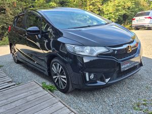 Honda Fit 1.5 Hybrid Auto 2017 - Image 2
