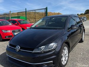 Volkswagen Golf 2019 Black - Image 2
