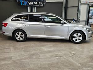 16 SKODA SUPERB COMBI STYLE AUTOMATIC - Image 3
