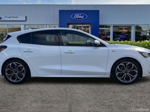Ford Focus 1.0 EcoBoost Hybrid mHEV 155 ST-Line X - Image 3
