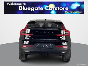 Volvo C40 RECHARGE EV PLUS **FULL BLACK CLOTH INTE - Image 4