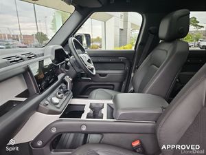 Land Rover Defender Defender 110 X-Dynamic HSE PHE - Image 4