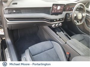 Skoda Superb Sportline 2.0 TDI 150HP DSG - Image 4