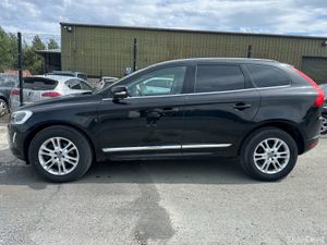 Volvo XC60 2016 4X4 Drive Manual Diesel - Image 3