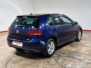 Volkswagen Golf 1.2 AUTOMATIC - FACTORY ALLOYS - C - Image 4
