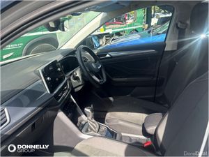 Volkswagen T-roc Hatchback Style - Image 2