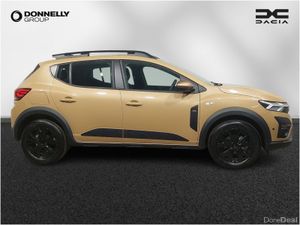 Dacia Sandero Stepway Hatchback Extreme - Image 2