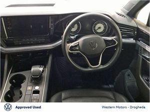 Volkswagen Touareg 3.0TDI 231HP Elegance 4M DSG - Image 3