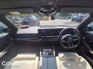 BMW 5-Series 530e M Sport Pro - Image 2