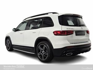 Mercedes-Benz GLB 200D AMG Line with Sunroof/Night - Image 4