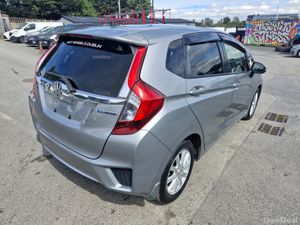 2013 Honda Fit 1.5L Hybrid Automatic Low Miles - Image 4