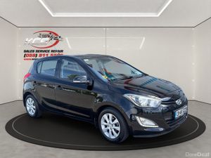 2013 Hyundai i20 - Automatic - Premium Model - Image 4