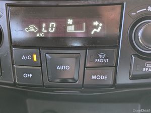 Leather & Suede Suzuki Swift 1.2 Automatic, 2015 - Image 3