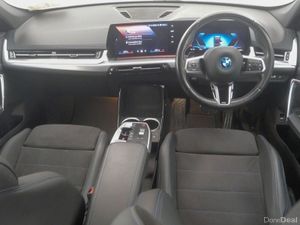 BMW iX1 eDrive20 M Sport - Image 4