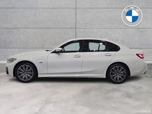BMW 3-Series 330e M Sport Saloon - Image 4
