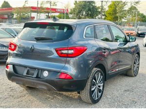 Renault Kadjar INTENSE 1.2L Petrol Automatic - Low - Image 4