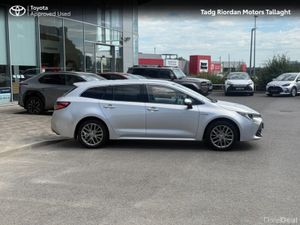 Toyota Corolla HYBRID SOL T/S - Image 3