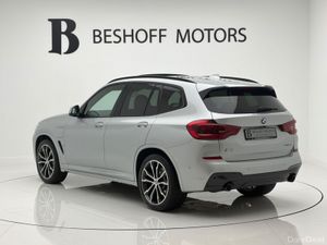 BMW X3 30e M-SPORT PRO=PAN ROOF//HUGE SPEC//D REG= - Image 3