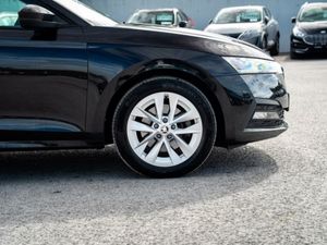 Skoda Octavia SE TECHNOLOGY TSI DSG - Image 3