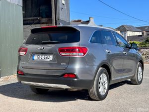 Kia Sorento 2016 Platinum 7 seater - Image 4
