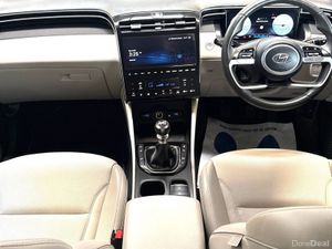 Hyundai Tucson 2WD Executive Plus - Image 2