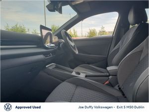 Volkswagen T-Roc R-LINE 1.5TSI 150HP MHEV - Image 4