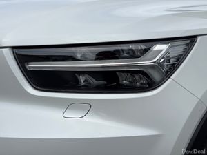 Volvo XC40 T5 PHEV R-DESIGN 5DR AUTO - Image 3
