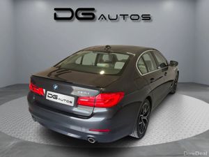 BMW 5-Series Low KMs - Great condition- reverse ca - Image 4