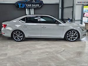 19 SKODA SUPERB SPORTLINE 2.0 DIESEL 190 BHP - Image 2