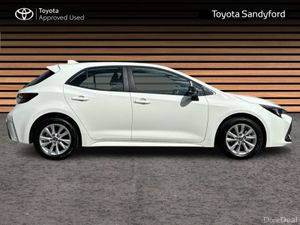 Toyota Corolla HB LUNA PUS 3 FREE SERVICES - Image 3