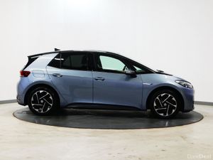 *79* 2023 Volkswagen ID.3 PRO - Image 3