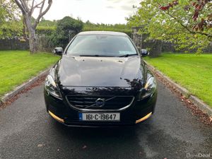 Volvo V40 2016 ES Petrol - Image 3