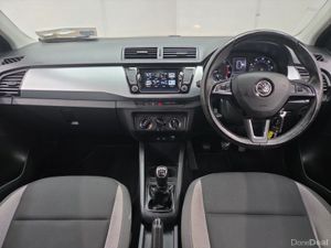 Skoda Fabia  1.0 MPI SE 5DR - Image 4