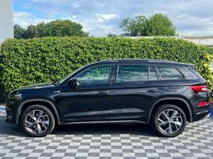 Skoda Kodiaq SPORTLINE 2.0 TDI AUTO 7-SEATER // OP - Image 4