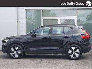 Volvo XC40 Xc40 + T4 Recharge Auto  Plus  Recharge - Image 4
