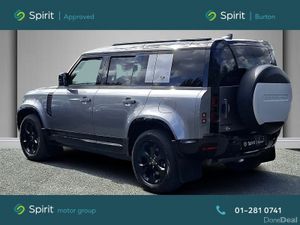 Land Rover Defender X-Dynamic Se Phev - Image 2