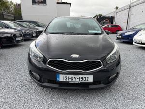 2013 (131) Kia Cee’d 1.4 CRDI EX - Image 2