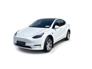 Tesla Model Y LONG RANGE AWD - Image 3