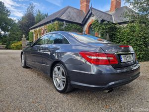 Mercedes-Benz E-Class 250D AUTO  SPORT COUPE - Image 4