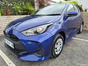 Toyota Yaris 1.5 HYBRID / X SPEC / LOW MILEAGE / T - Image 3
