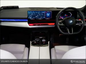 BMW 5-Series *3 X PACKS AND PANORAMIC ROOF* PRO PA - Image 4