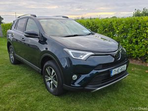 171 Toyota RAV4 D4D 2.0 Diesel 1 Owner - Image 2