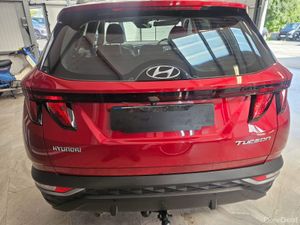21 HYUNDAI TUCSON EXECUTIVE - Image 4