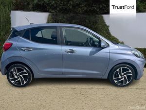 Hyundai i10 1.0 MPi Premium 5dr **HEATED FRONT SEA - Image 3