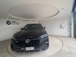 Volkswagen Touareg 3.0 V6 TDI 4Motion Black Editio - Image 3