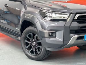 Toyota Hilux INVINCIBLE X 4WD D-4D DCB #62 - Image 4