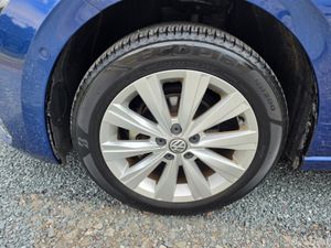 Volkswagen polo 1 litre petrol Automatic - Image 4